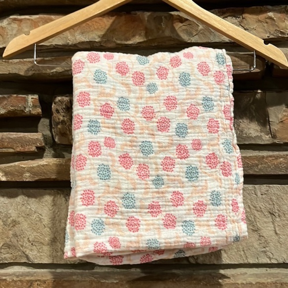 Tea Collection x Aden + Anais Cotton Muslin Swaddle